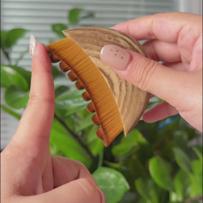 De-Bloat Face Sculpting Brush